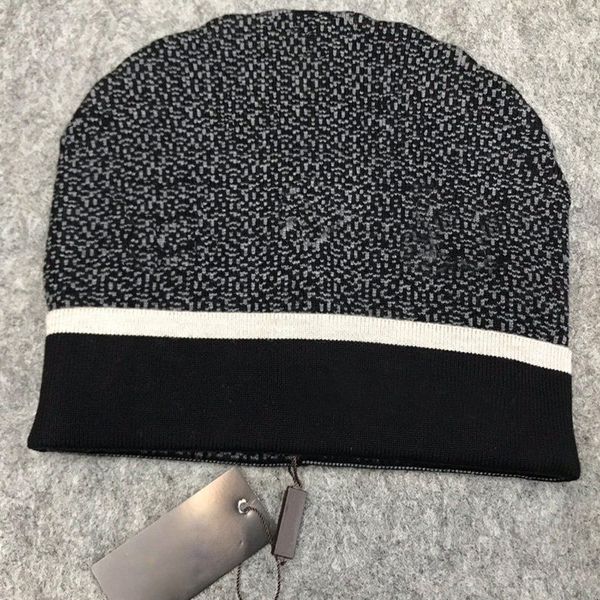 

21ss men designers skull caps bonnet winter beanie knitted wool hat plus velvet cap skullies thicker mask fringe beanies hats, Blue;gray