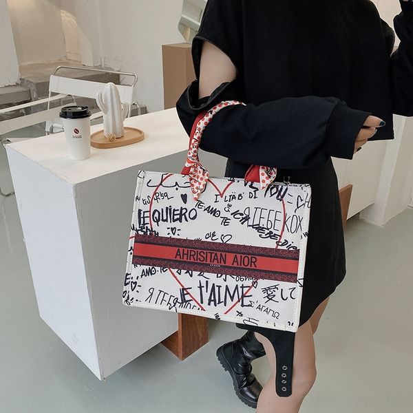 

qkdx brand handbags luxury large crossbody velvet shoulder women pu leather chain fashion bags designer capacity bucket bag q1230