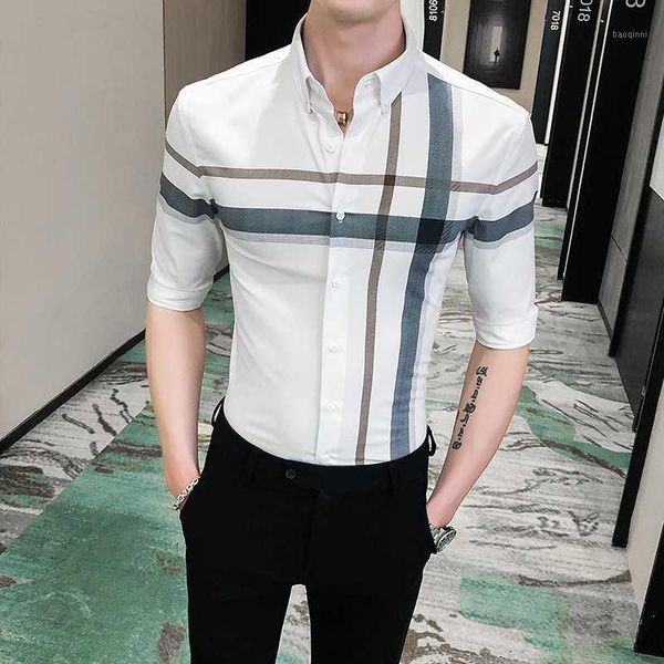 

2020 men's new shirt summer fashion slim plaid british style shirt lapel mid-sleeved casual vintage1, White;black