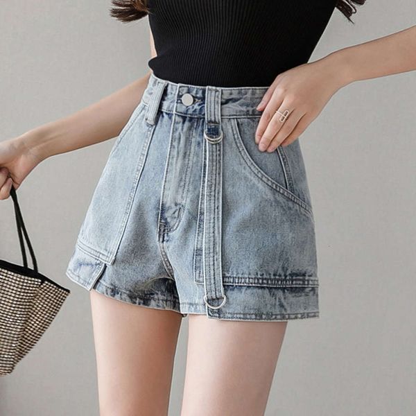 

new versatile high waist denim shorts for women in summer 2020, Black;white