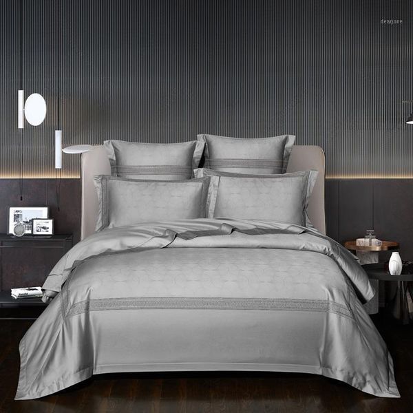 

4pcs solid color grey silver duvet cover bed sheet set luxury jacquard egyptian cotton soft bedding set  king size bed1