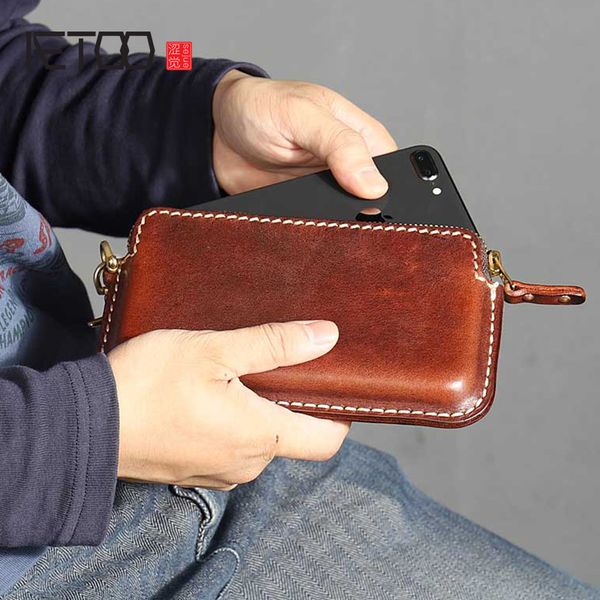 

aetoo pure leather men's handbag, stylish hand-stitched retro trend mobile phone bag, leather casual denim purse, Red;black