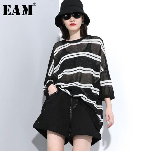 

eam] women black striped perspectie big size t-shirt new round neck three-quarter sleeve fashion tide spring summer 2020 1u812, White