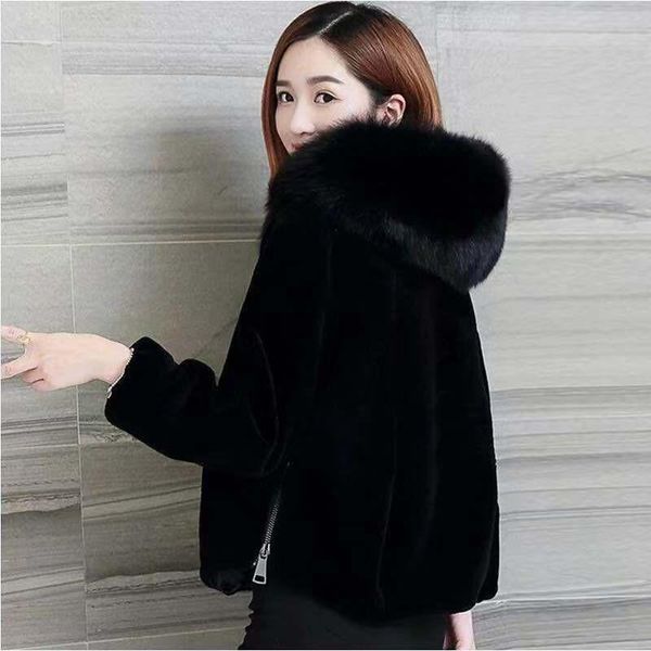 

parkas women's plus size short fur coats 2021 winter fashion faux fur cashmere zipper splicing hooded skinny warm jackets woman, Black