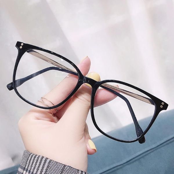 

jda3100, White;black