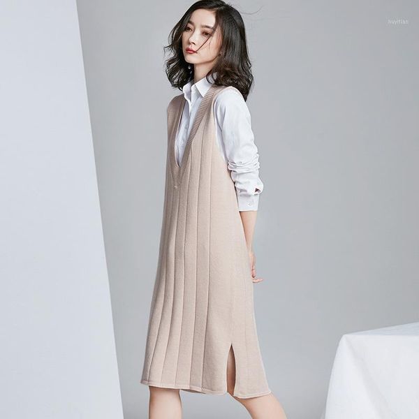 

2020 autumn new knitting vest female loose sleeveless v-neck mid-length hedging sweater1, Black;white