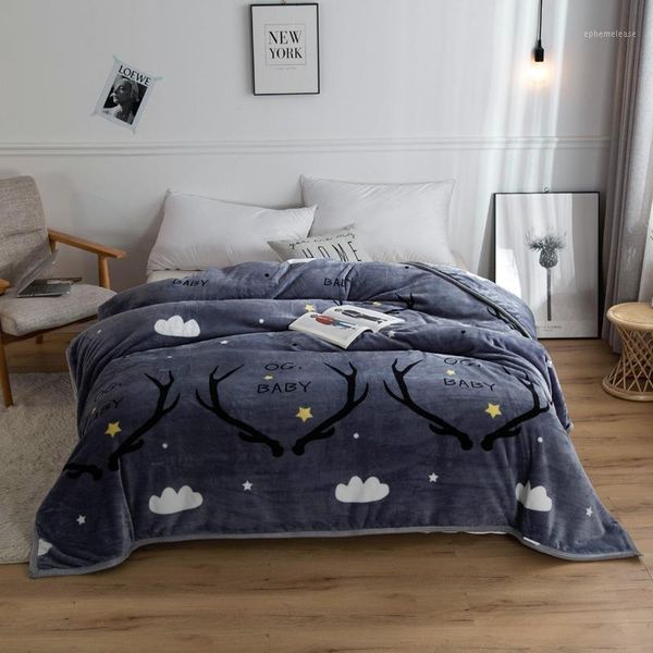 

5 sizes nordic style winter warm bed blanket aircraft blanket travel air-conditioning1