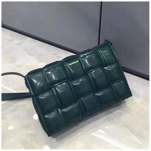 

2021 leather purses leisure shoulder and messenger women s cow bag bags pleated temperament plaid woven handbags handbag handbags pillo aiur, Red;black