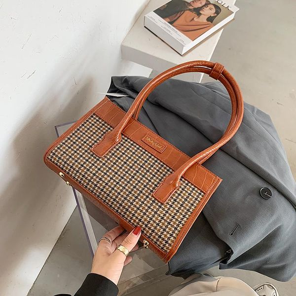 

2020 fashionable new check shoulder bag color contrast fashion bag women's