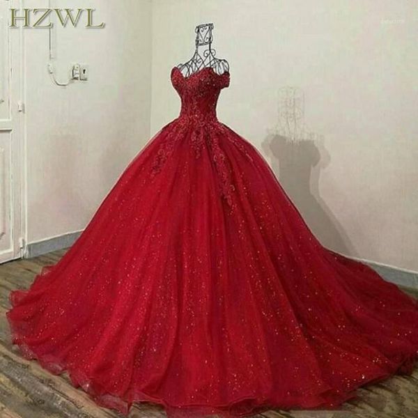 

2020 red 3d lace appliqued quinceanera dresses off shoulder sweet 16 ball gown tulle prom dress1, White;black