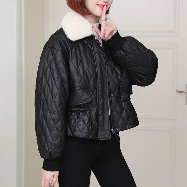 

2021 leather fur coat women's leather down winter new short coat fur collar lambskin, Black