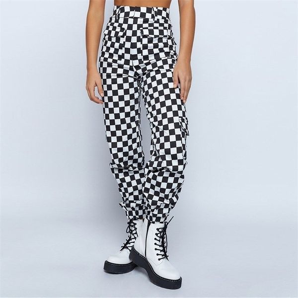 

fashion women hip hop high waist joggers loose pants checkerboard pantalon with chain female plaid trousers y200418, Black;white