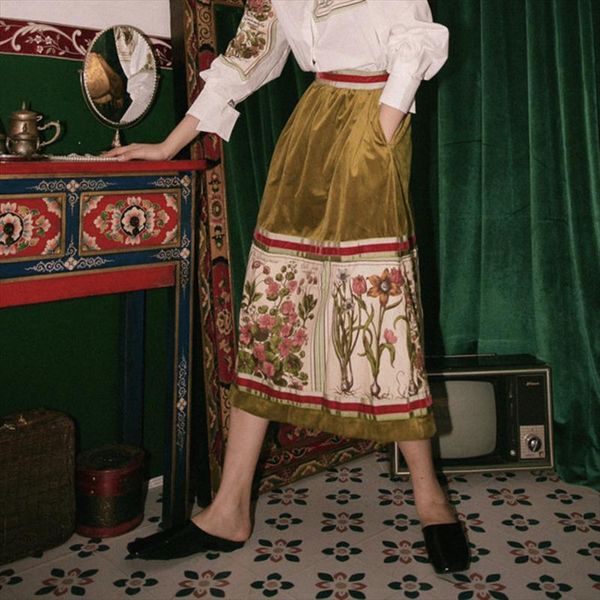 

2021 autumn clothes for women retro printing velvet high waist half body skirt with pockets casul all match yh072, Black