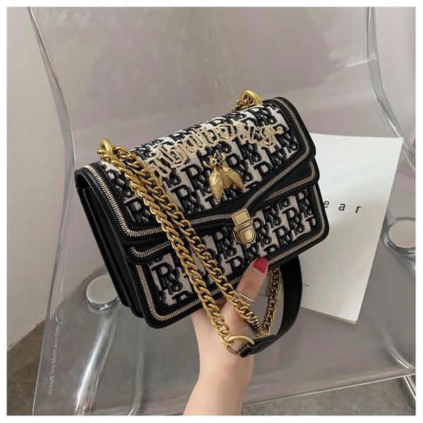 

ludb8 new lock embroidered small satchel chain bag celebrity women's bag messenger internet small 2020 bee fashion korean style satchel