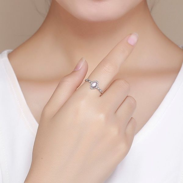 

vintage style 925 sterling silver round natural moonstone rings for women wedding engagement jewelry finger anillos bague aneis y200321, Slivery;golden