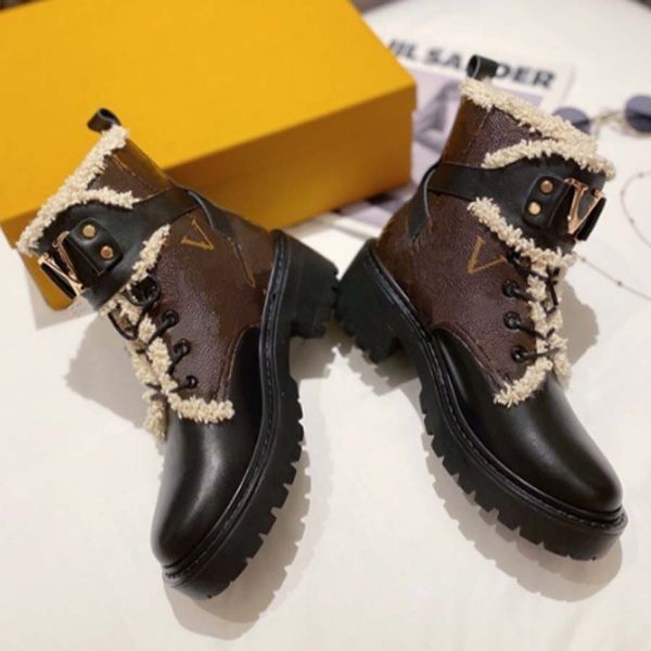 

classics winter snow boots real fur slides leather waterproof warm knee high boot fashion booties with box by shoe10 44, Black