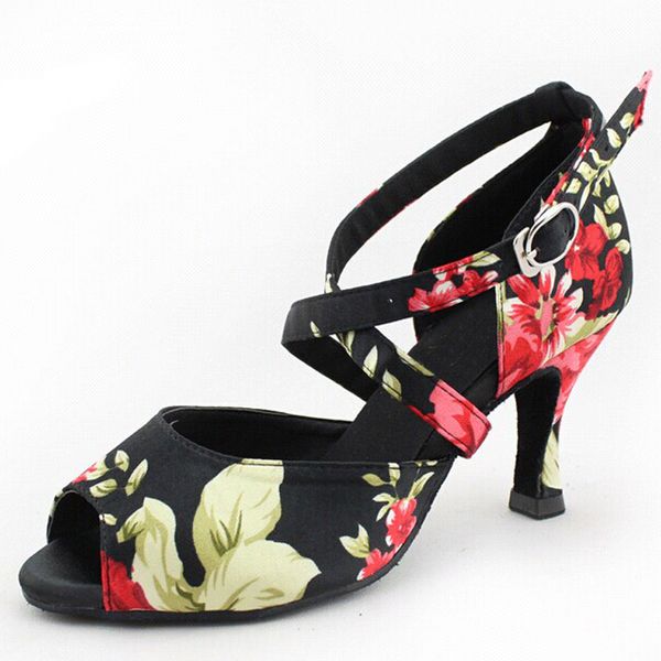 

chinese style latin dance shoes soft bottom for women shoes in low-heeled plaza ballroom dancing shoes fashion dance