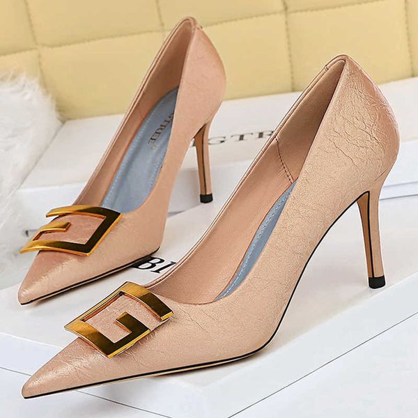 

classic luxury designer shoes metal square buckle women pumps fashion high heels stiletto 8.5 cm elegant banquet paris wholesale, Black