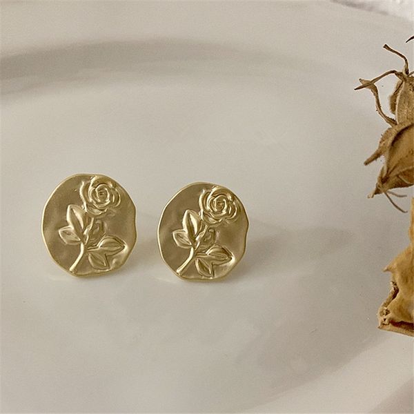 

round metal earring women classic stud earrings haze gold retro rose earrings flowers art simple hand designed jewelry, Golden;silver
