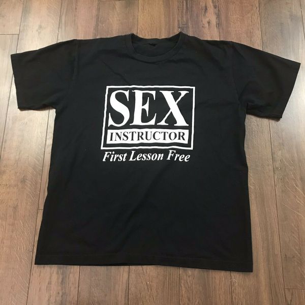

instructor first lesson t-shirt mens sz l black tee funny raunchy sport hooded sweatshirt hoodie