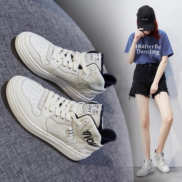 

winter 2020 new flat bottomed martin boots women leather fashion versatile student short boots women high fashion shoes1, Black