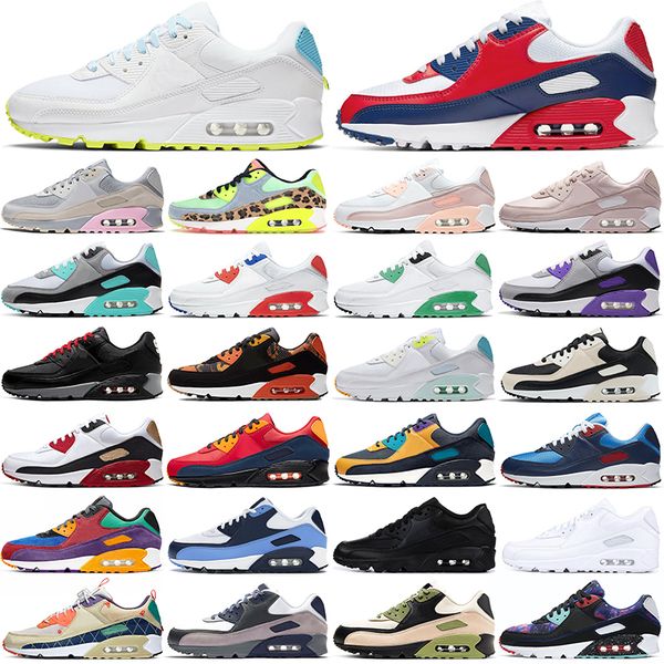 

worldwide men women running shoes outdoor mens womens trainers triple black usa supernova fashion designers sports sneakers 36-45