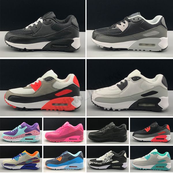 

2021 new yellow sneakers shoes classic men kids running shoes triple black red blue white sports trainer jogging walking sneakers