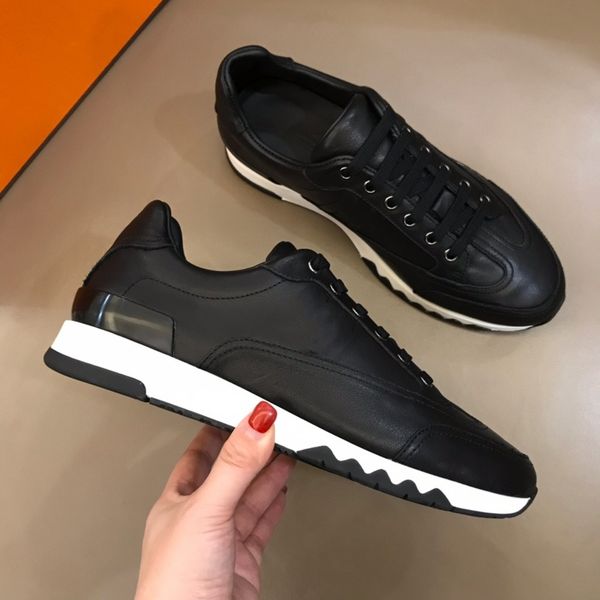 

2020 new luxury designer new h sneakers fashion cowhide men comfortable flat shoes casual high shoes, Black