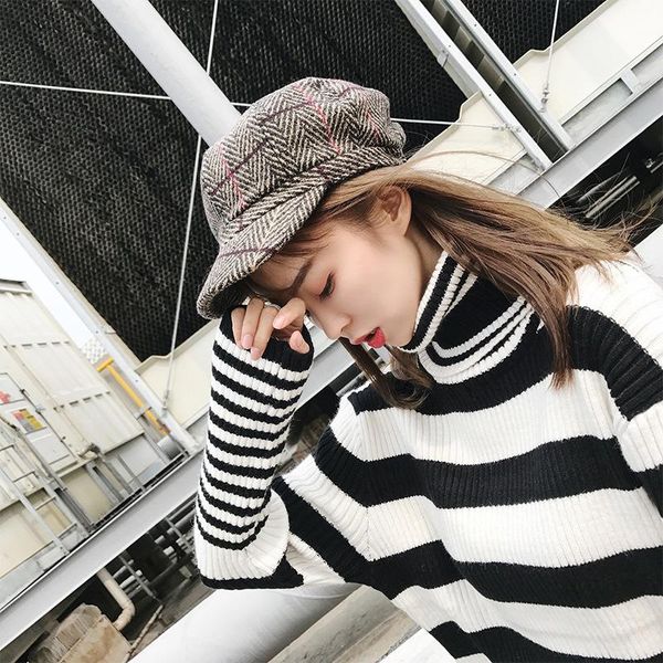

berets wholesale female houndstooth octagonal hats trend classic plaid painter hat pink cute black winter, Blue;gray