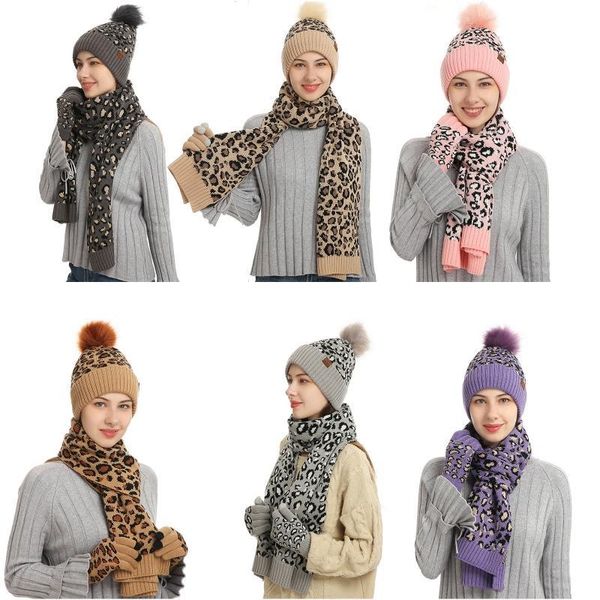 Женщины Зима 3 шт Beanie Hat Длинного шарф Сенсорных перчаток экрана Комплект леопардовые Толстые плюш подкладка Knit наручники помпонного череп Cap