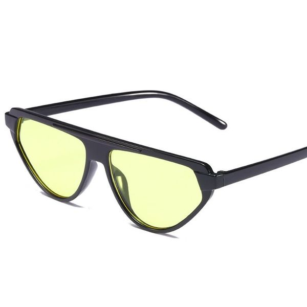 

2019 new women's fashion sunshade triangle meter nail sunglasses, White;black
