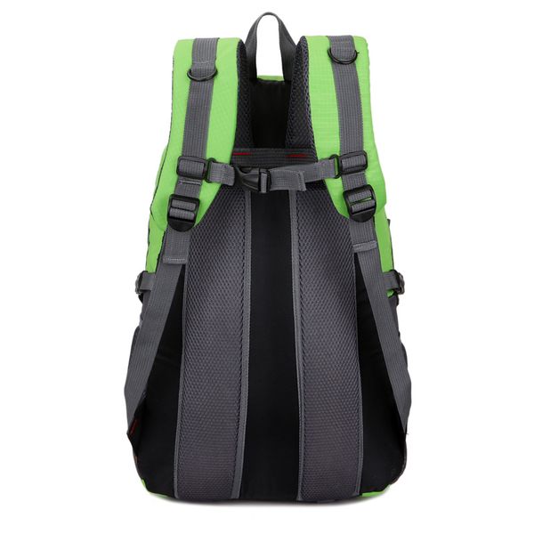 

breathable short-distance outdoor mountaineering bag men and women riding backpack sports school bag casual travel back bag 40l m180212