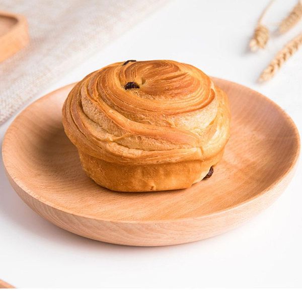 

kitchen walnut wood round dishes safety kids food plates nature wooden tableware multi size bread cake dishes fruit snack plates vt1608