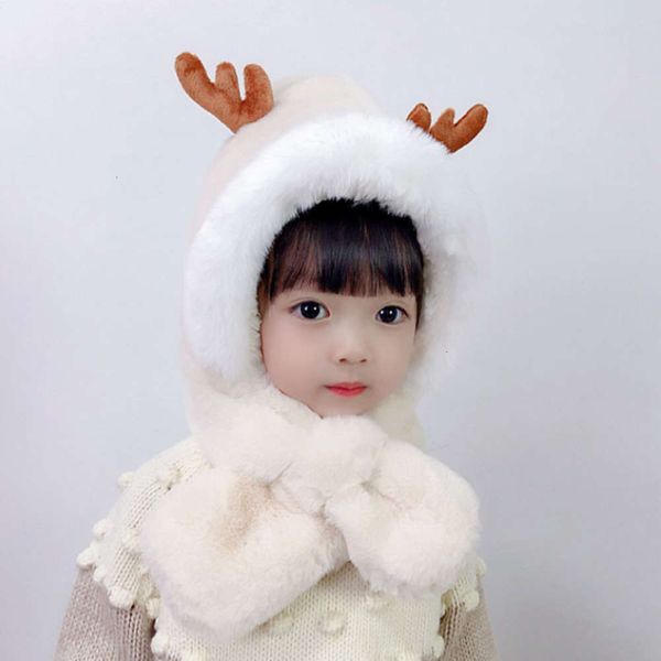 

winter5rbc and scarf in children's hat, Red;brown