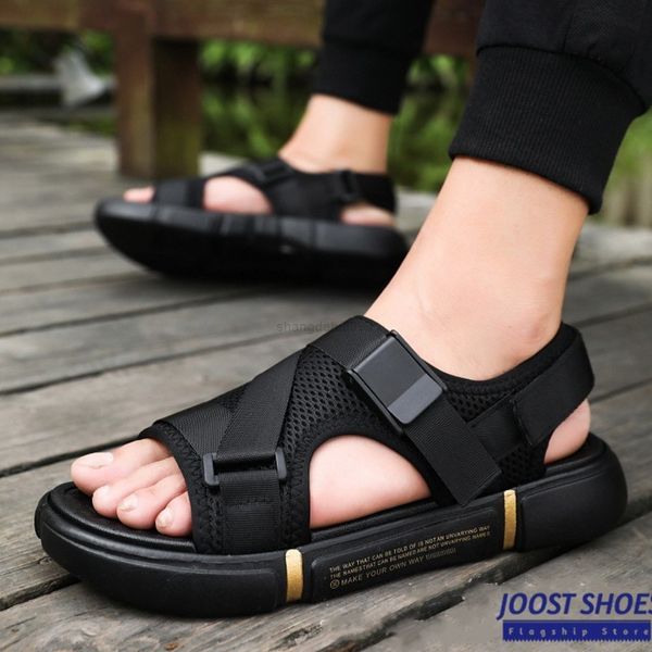 

casual men's sandals breathable and comfortable 22165, Black
