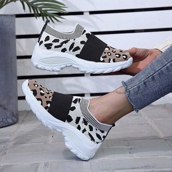 

2020 new women leopard mesh flat shoes ladies breathable slip-on loafers female casual round toe plus size shoes autumn #ii2l