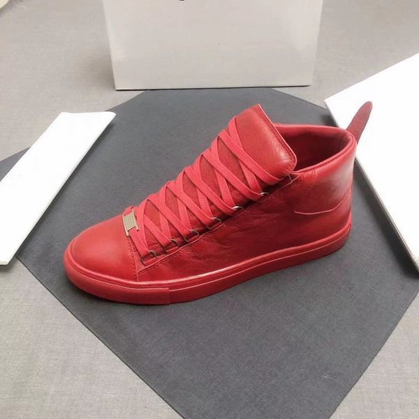 

wholesale new style causal shoe man white red wrinkled low cut sneaker fashion arena design shoes drop shipping