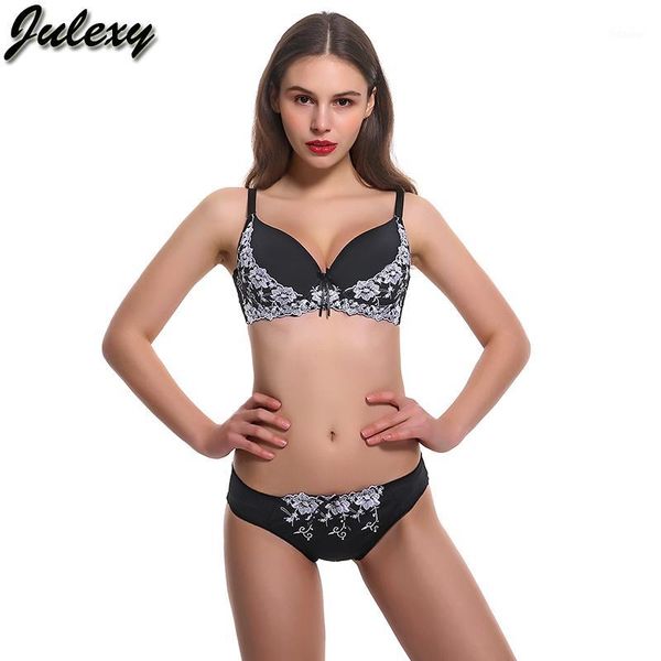 

julexy brand new 2018 big size b c d cup women bra set lace embroidery bra brief sets intimate cotton underwear panty set1, Red;black