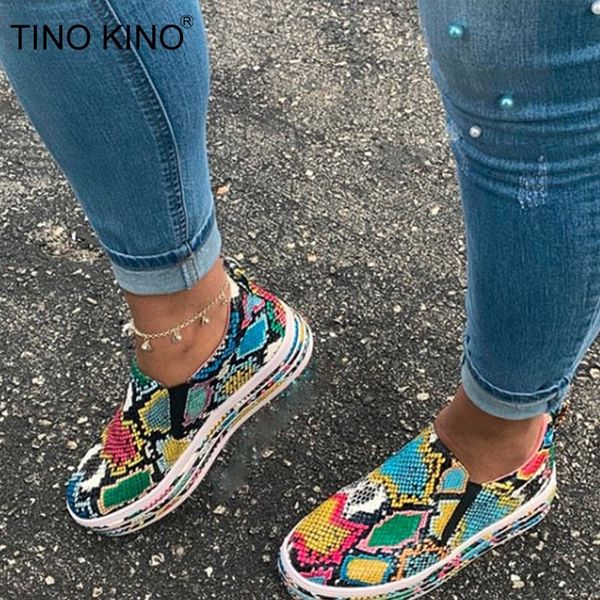 

new women flat vulcanized shoes snake printing pu leather sneakers female slip on fashion platform woman shoes walking footwear y200320, Black