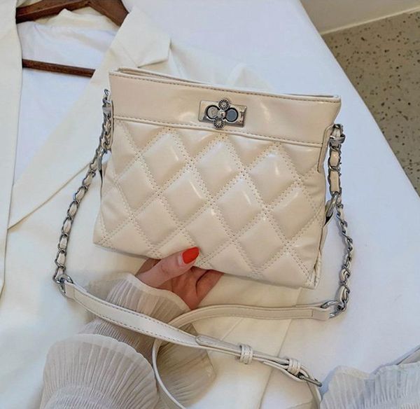 

2020 new mini pu leather simple shoulder bag women fashion chain design shoulder bag women solid color messenger