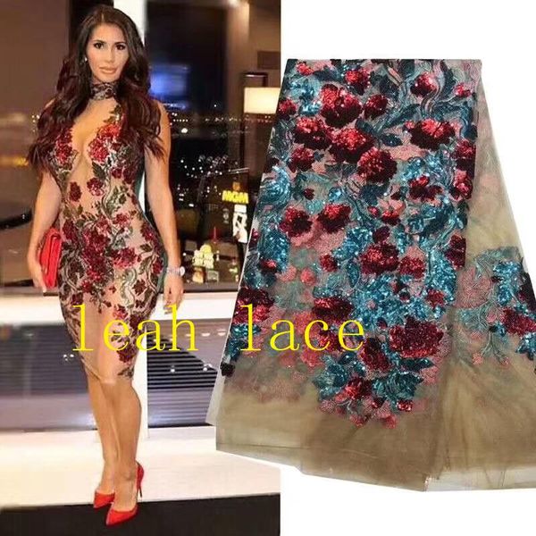 

8 color roses hollow-out effect net cloth embroidery sequins fabric of french style used in wedding dress fashion stage yay36#, Black;white