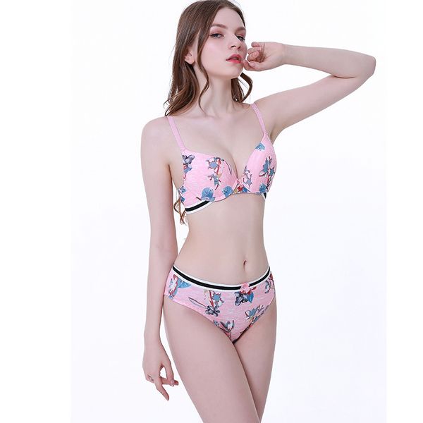 

european and usa set cotton printed large size sports ladies underwear bra three quarters(3/4 cup) shirt women, Red;black