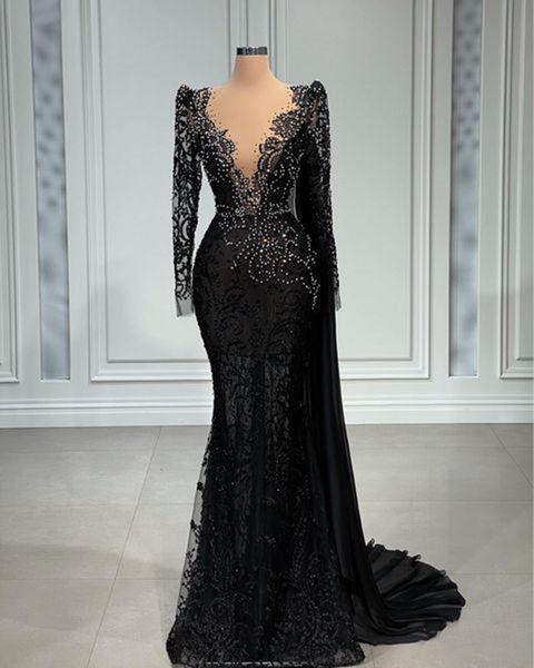 Abiti da concorso da sera in perline di pizzo nero con illusione maniche lunghe Cape 2022 Vestido Festa Longo Luxo Mermaid Prom Engament Gowns