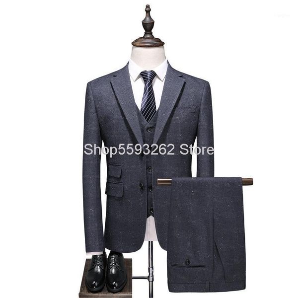 

2020 autumn big size suit suit male leisure three-piece set groom dress 67211, White;black