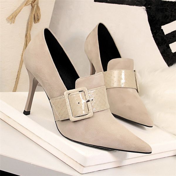 

2020 new designer women pointed toe suede pumps 9.5cm extreme thin high heels pumps serpentine pumps lady party valentine shoes, Black