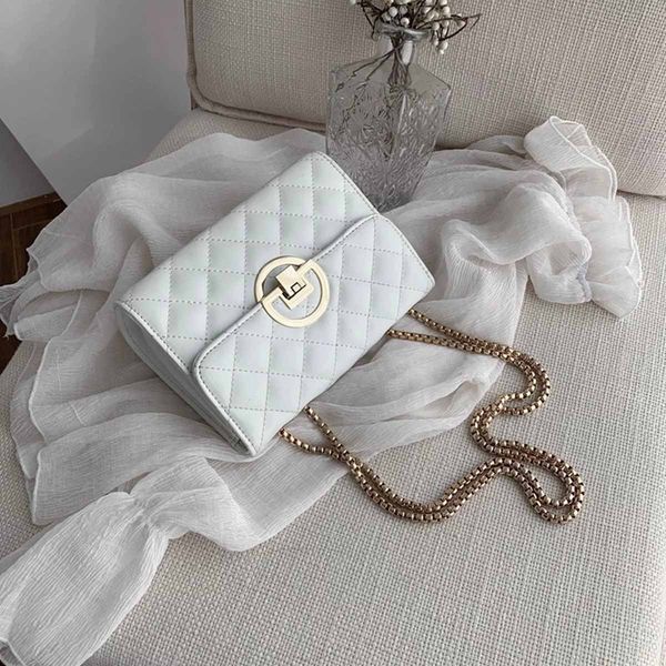 

fashion classic three-dimensional with womens bag handbag fashion clamshell diagonal box letter lock golden embossed skvfp