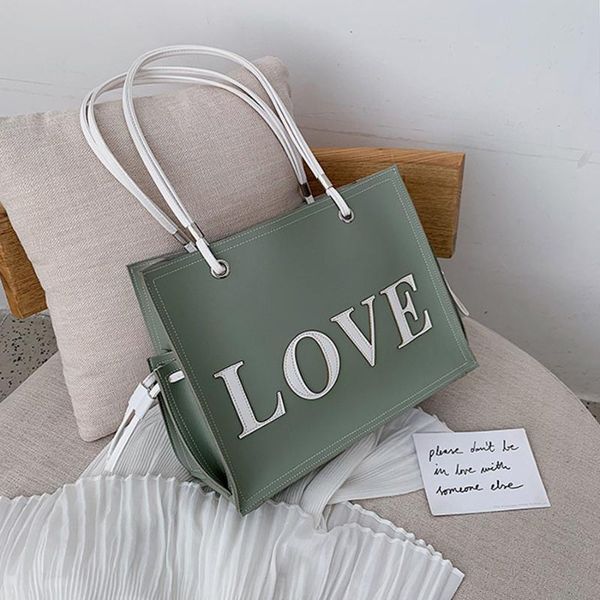 

2020 new vintage fashion women handle shoulder bag love printing casual large bag lady personality drawstring