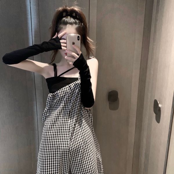 

2020 summer new style machine suspender vest + plaid trousers two piece set of fashion suit for women