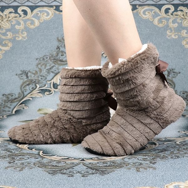 

furry slippers women classic pv plush bow-knot home shoes anti-slip warm indoor girl socks soft slippers y201026, Black