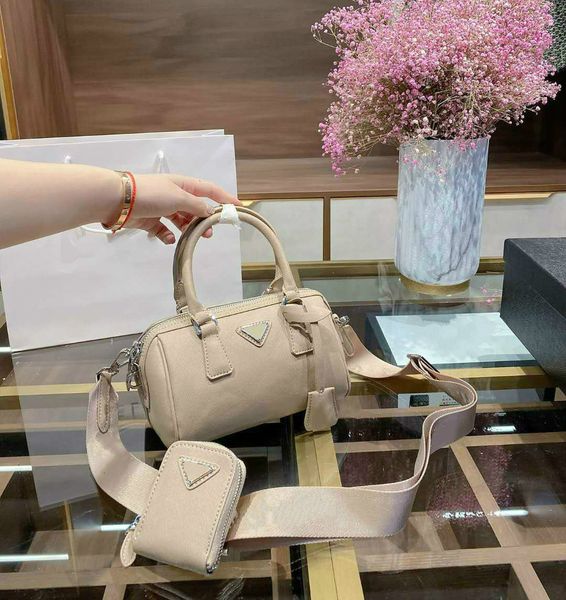 

women's designer's handbags crossbody bags retro pillow shoulder bags with small change bag multiple colors pd20092406